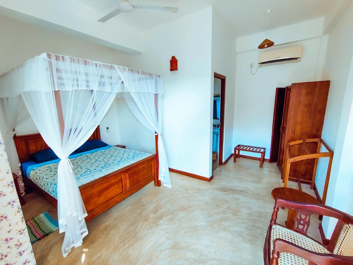 Maison D'Hotes Sanda Beach Mirissa Esterno foto